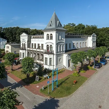 Waldhotel 4*
